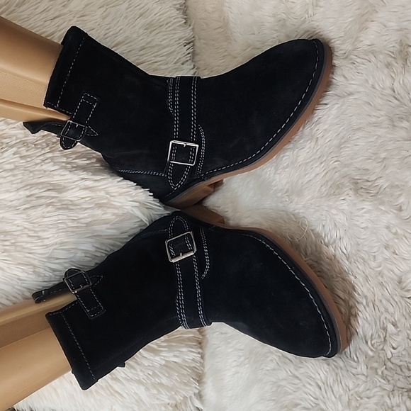 Hush Puppies Black Suede Ankle Boots - Picture 1 of 9